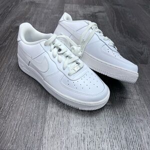 Nike Air Force 1 Low White Sneakers 6.5 Youth 8 Womens